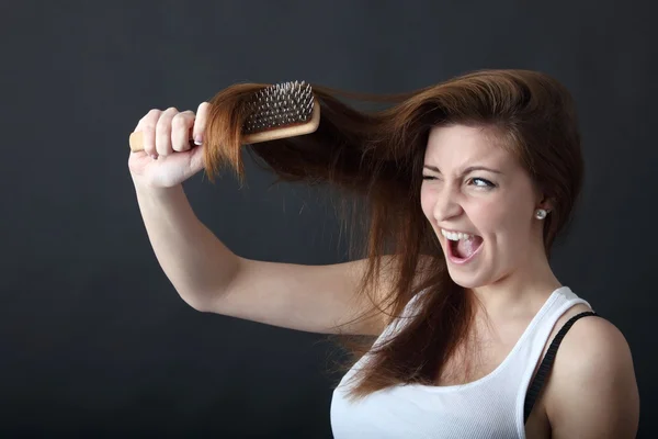 Mujer con problemas con su jalá cabello —  Fotos de Stock