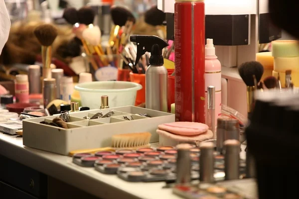 Makeup in the dressing room — Stock Photo, Image