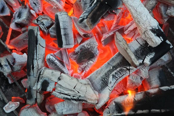 Queimando brasa quente — Fotografia de Stock