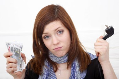 Tak ve para olan kadın