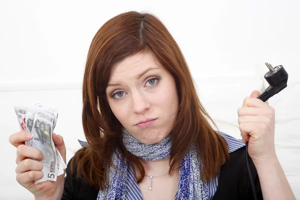 Tak ve para olan kadın