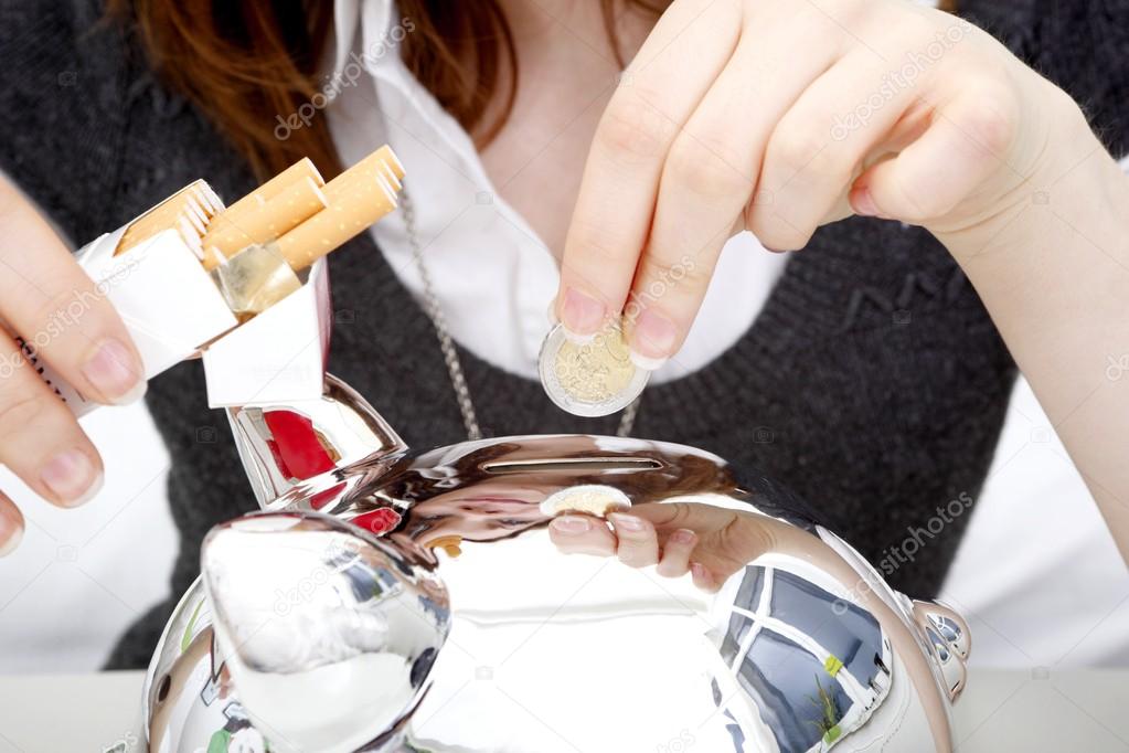 Good intent: stop smoking and save money