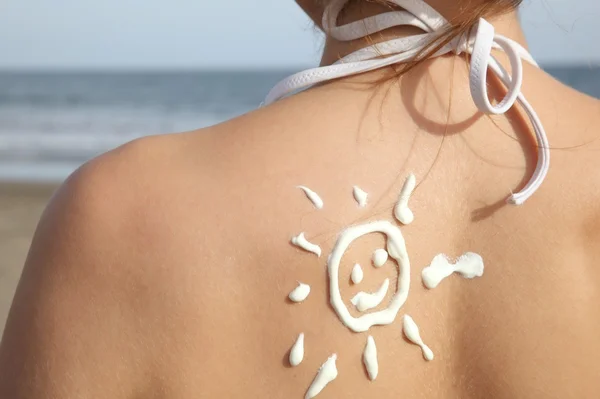 Woman on the beach — Stock Photo, Image