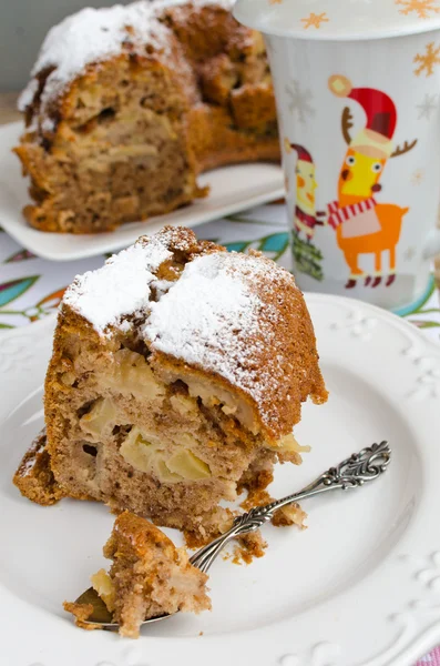 Apfel-Zimt-Whiskey-Kuchen — Stockfoto