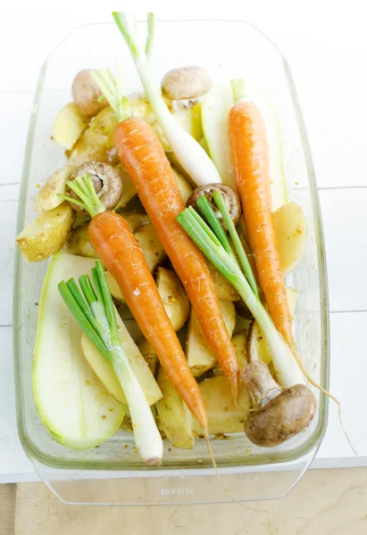 Fresh vegetables redy for roasting — Stock Photo, Image