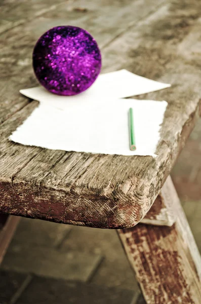 Writing letter to Santa Claus on the vintage wooden table — Stock Photo, Image
