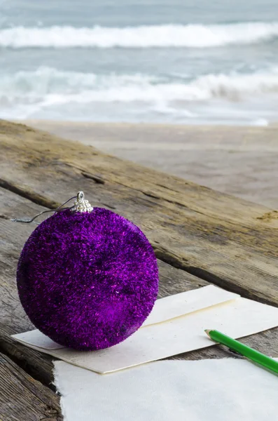 Writing letter to Santa Claus on the Mediterranean — Stock Photo, Image