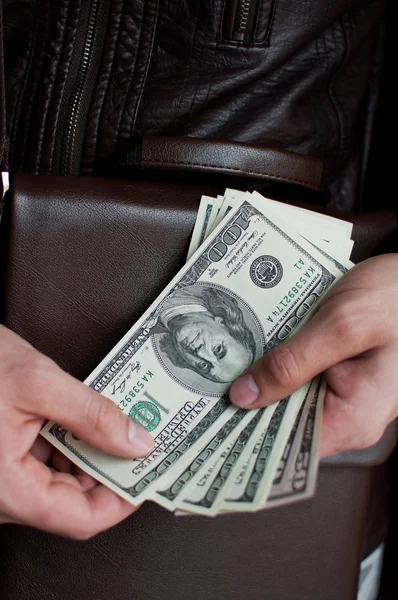 Man counting money — Stock Photo, Image