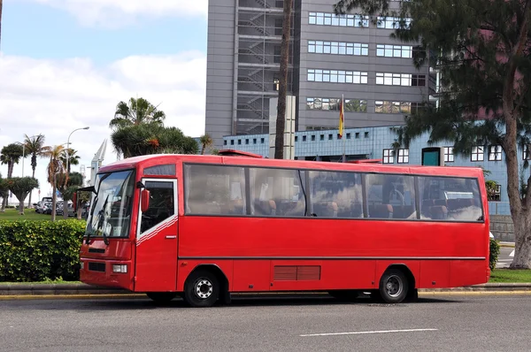 Λεωφορείο σε μια πόλη — Φωτογραφία Αρχείου
