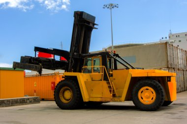 Forklift