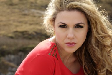 Güzel kız
