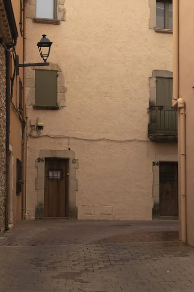 Deserted Street Medieval Town Begur Costa Brava Cloudy Summer Day — Stock Photo, Image