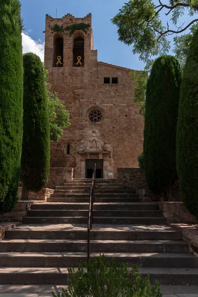 Kamienny Kościół Costa Brava Średniowiecznej Wiosce Kumpli — Zdjęcie stockowe
