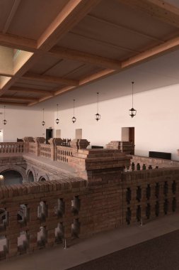 Kuzey İspanya 'da Lleida eyaletinde bir saray otelinin koridorunda.