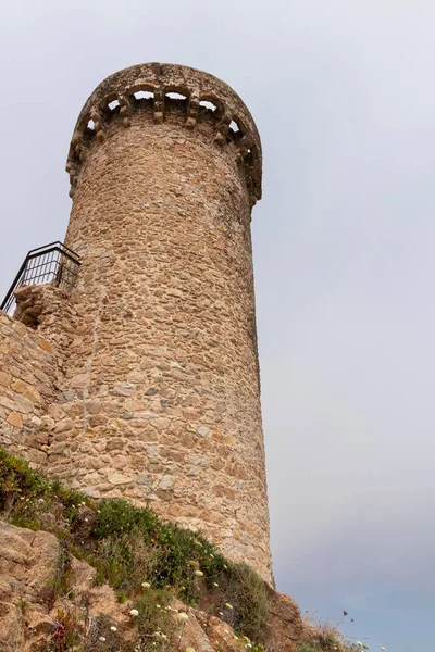 Spanyol Costa Brava Sında Tossa Mar Kasabasındaki Ortaçağ Kulesi — Stok fotoğraf