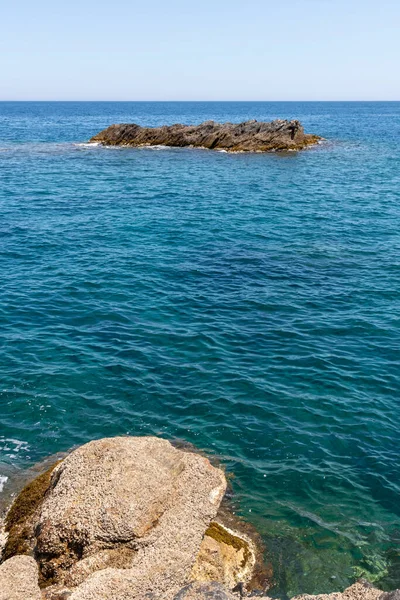 Costa Rochosa Cap Creus Dia Ensolarado Verão — Fotografia de Stock