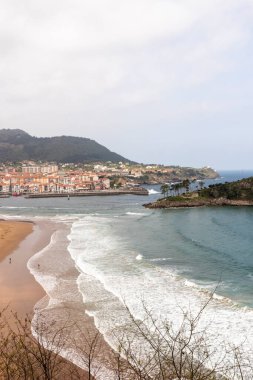 Lekeitio Plajı Bir sonbahar günü