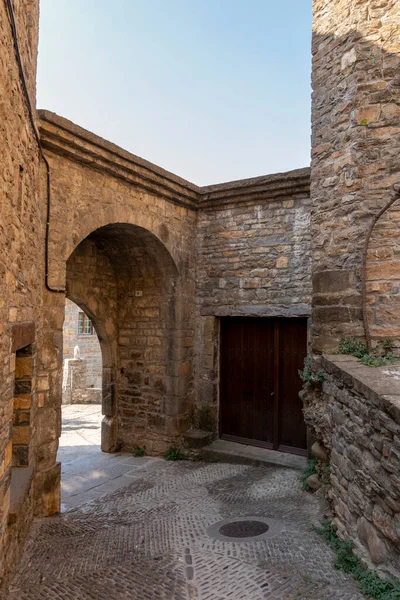 Entrance Medieval City Ainsa Aragonese Pyrenees — Stok fotoğraf