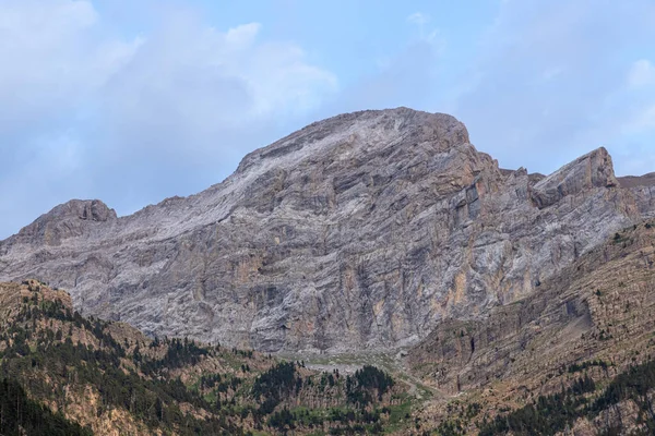 Bellissimo Paesaggio Del Famoso Parco Nazionale Ordesa Pirenei Spagna — Foto Stock