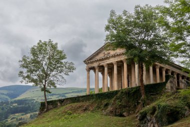 hermitage that resembles the parthenon in the city of las fraguas in northern spain