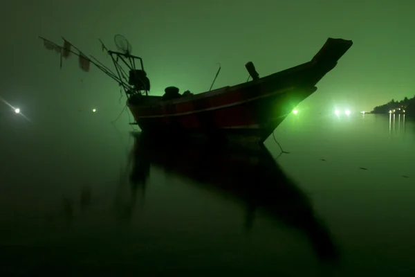 Barco de pescado — Foto de Stock