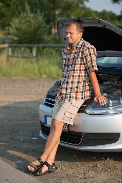 Broken car — Stock Photo, Image