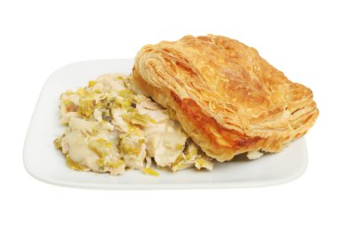 tavuk ve pırasa börek