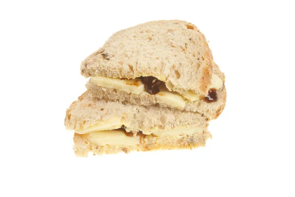 Panino integrale con formaggio e sottaceti — Foto Stock