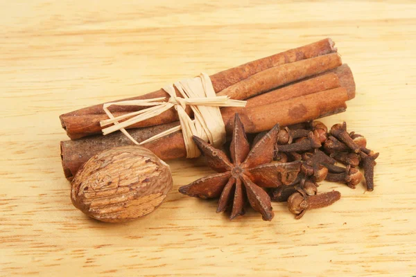 Spice on wood — Stock Photo, Image