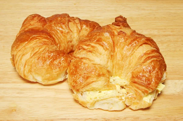 Två croissanter — Stockfoto