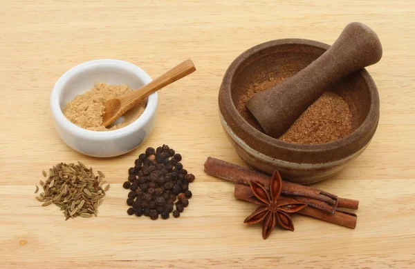 Chinese five spice ingredients — Stock Photo, Image