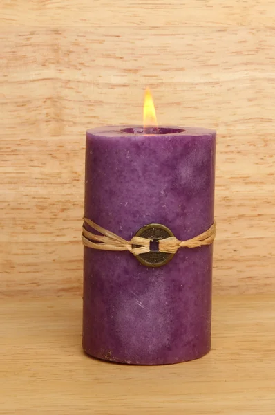 Purple Feng Shui candle — Zdjęcie stockowe