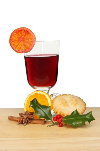 Mulled wine and mince pie — Stock Photo, Image