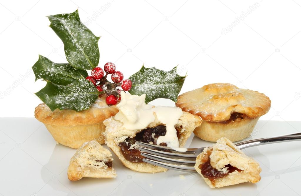Mince pies and cream
