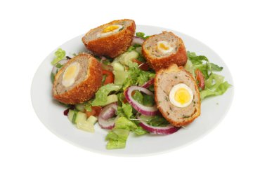 viski yumurta salatası ile