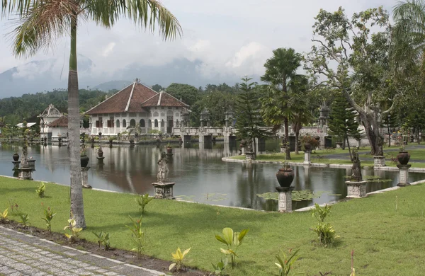 Bali 'deki su tapınağı