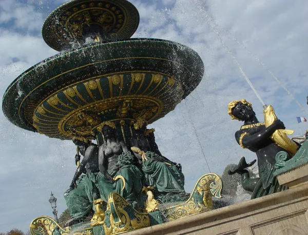 Fuente en París Fotos De Stock