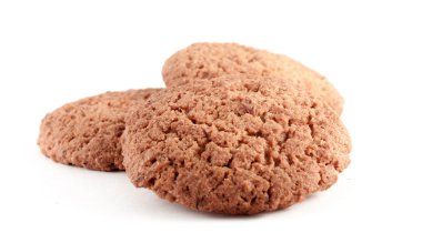 beyaz üzerine 3 izole yulaflı kurabiye