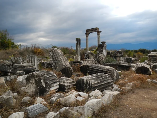 Enorme ruïnes in de oude stad van aphrodisia — Stockfoto