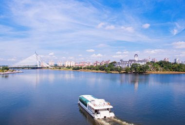 Tur tekne yelken putrajaya Gölü