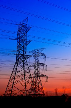 siluet elektrik direkleri