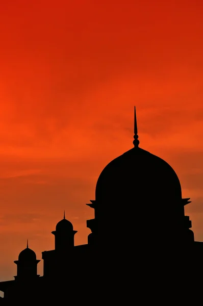 Beautiful silhouette mosque — Stock Photo, Image