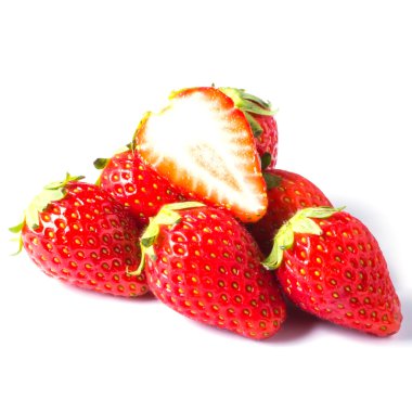 gölge beyaz zemin üzerine izole çilek