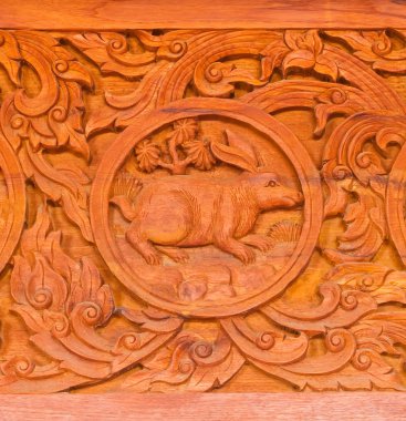 geleneksel Tay tarzı Ahşap oyma