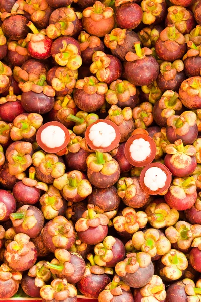 Tropisk frukt, Mangostan drottning frukt i thailand — Stockfoto