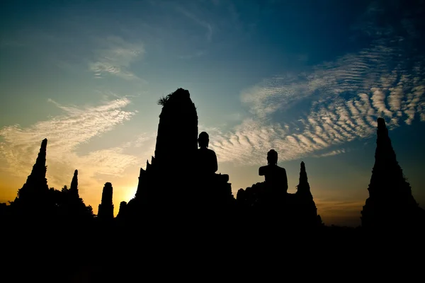 Silhouette of wat chaiwattanaram at Sunset — Stock Photo, Image