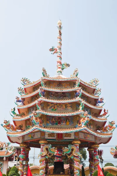 Part of beautyful Chinese shrine and the blue sky, Chonburi- Eas — Stock Photo, Image