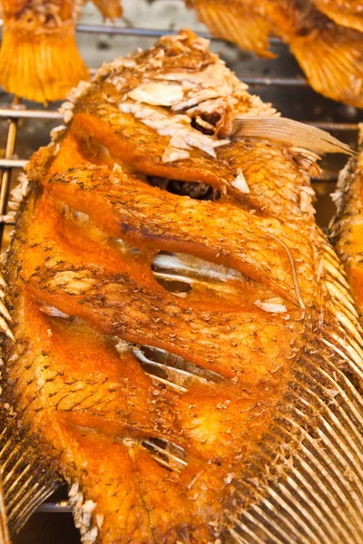 Pescado frito de tilapia — Foto de Stock