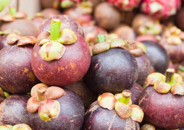 Tropisk frukt, Mangostan drottning frukt i thailand — Stockfoto