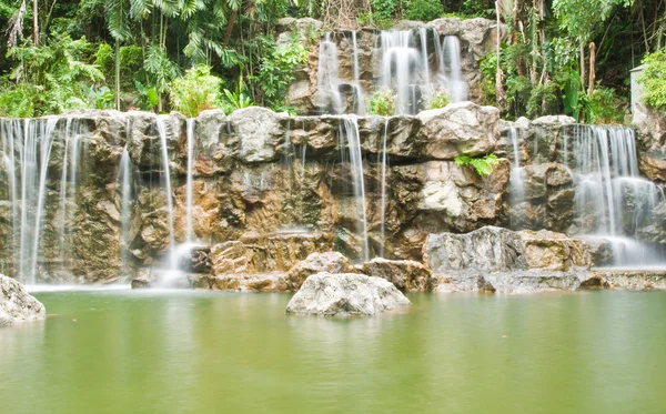 Water fall — Stock Photo, Image